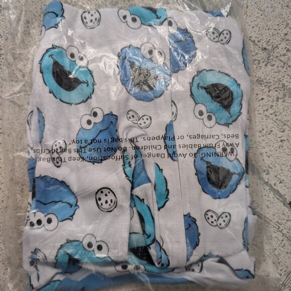 Sesame Street Boys' Cookie Monster Snug Fit Union Suit Pajama 12M NWT - Picture 2 of 4